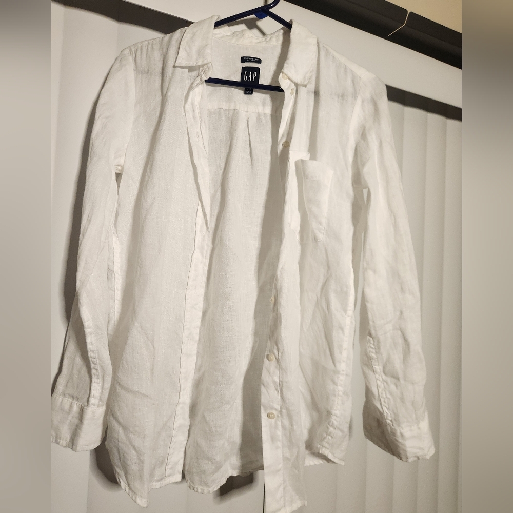 GAP Linen Boyfriend Shirt in White